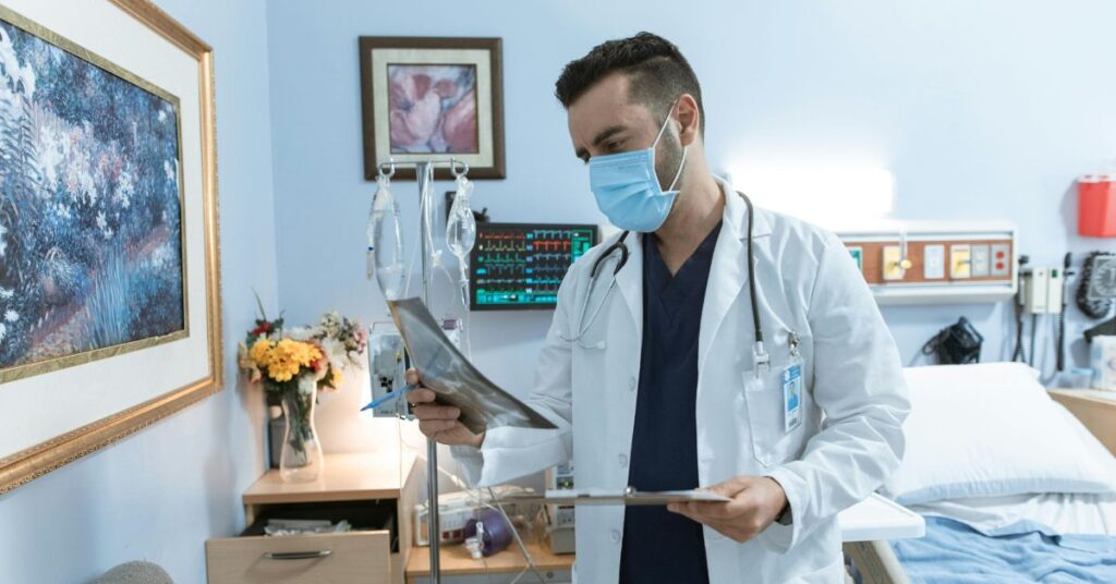 Qure.ai AI medical diagnosis 
Indian startup global expansion 2026