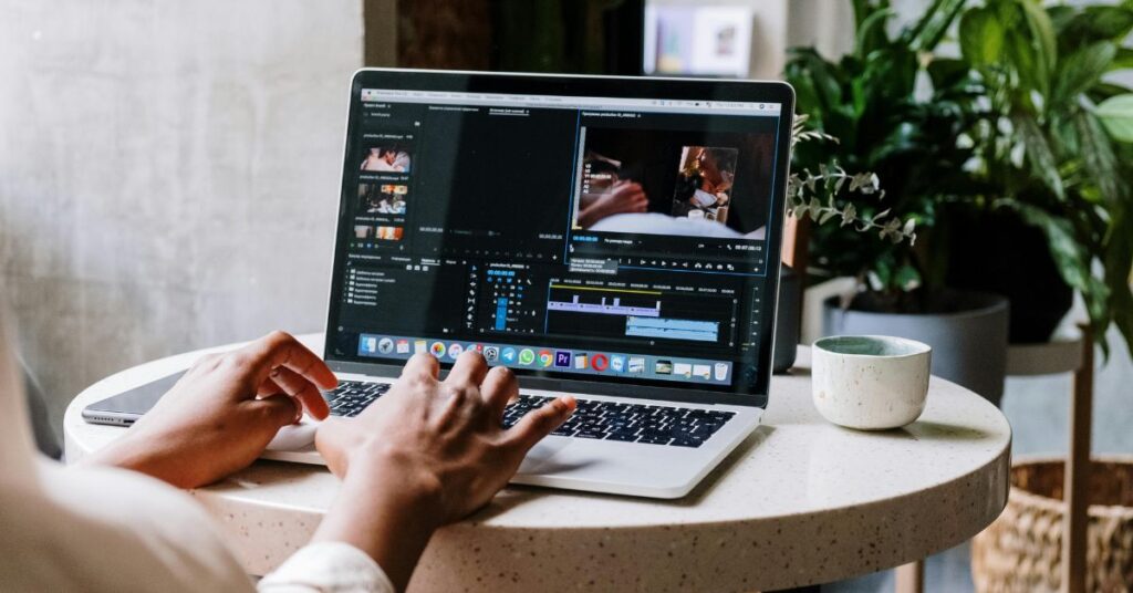 The Rise of AI Video Agents: How 'Faceless' Content is Created in 2026 (DeepSeek & InVideo Workflow)