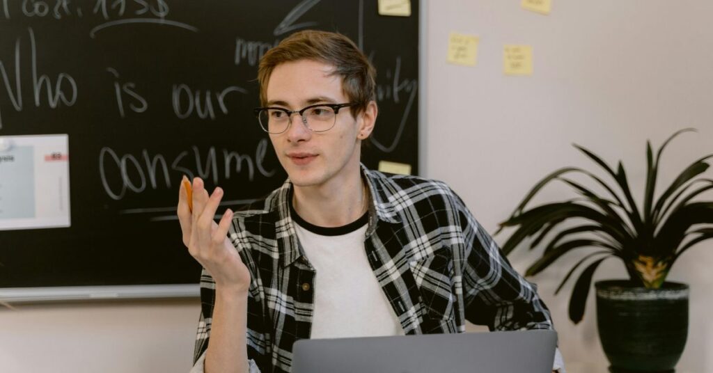 5 Essential Free Software Every Student Entrepreneur Needs in 2026