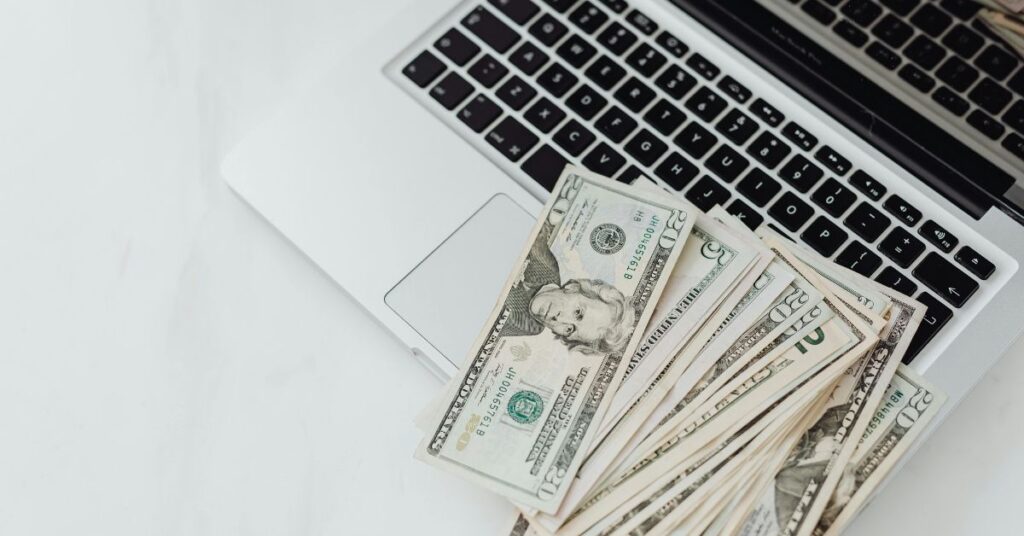 DeepSeek R1 Side Hustles: 3 Ways to Make Rs.1 Lakh/Month in 2026 (Zero API Cost Guide)